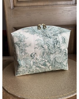 Coffret Trousse de Toilette Livia & ses accessoires "Toile de Jouy Vert"