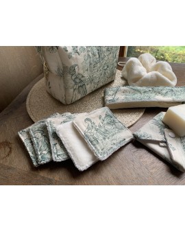 Coffret Trousse de Toilette Livia & ses accessoires "Toile de Jouy Vert"