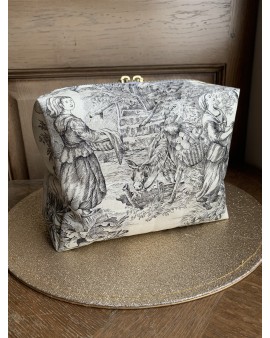 Coffret Trousse de Toilette Livia & ses accessoires "Toile de Jouy Noire"