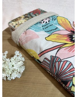 Pochette à livre de poche...
