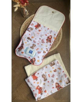 A PERSONNALISER : Pochette à langer + serviette