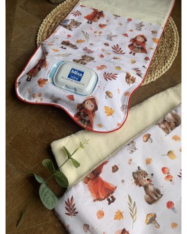 A PERSONNALISER : Pochette à langer + serviette