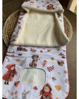 A PERSONNALISER : Pochette à langer + serviette
