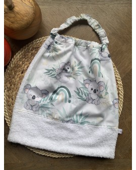 A PERSONNALISER : Serviette bavoir élastique (dès 18 mois)
