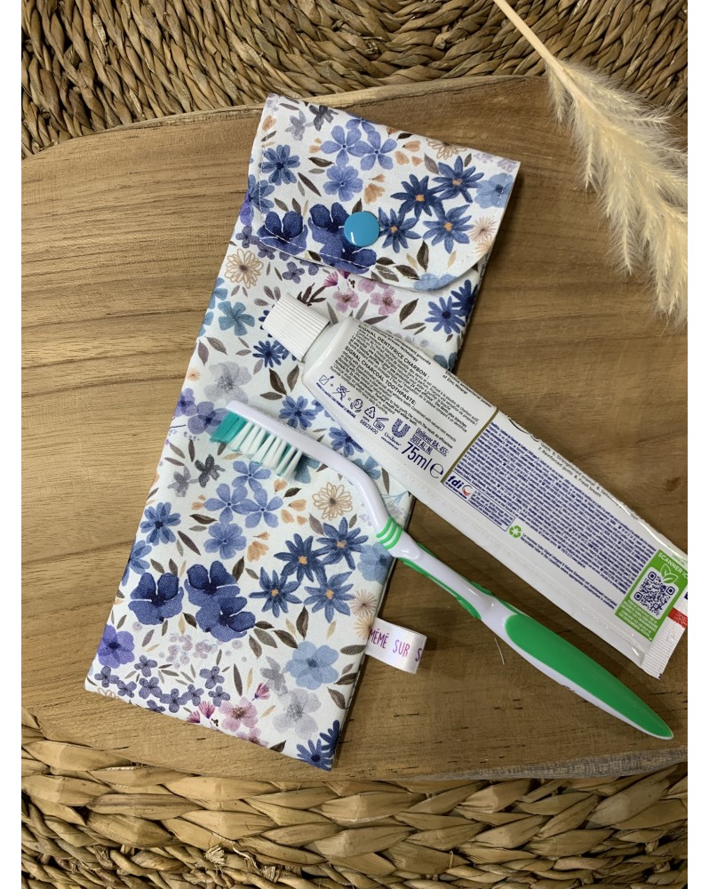 Pochette à brosse à dents "Fleurs Bleues"
